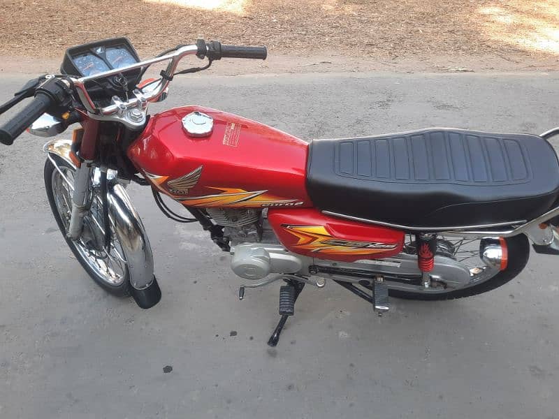 Honda 125 2021 model 03007285800 2