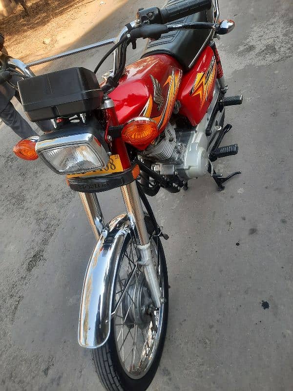 Honda 125 2021 model 03007285800 6