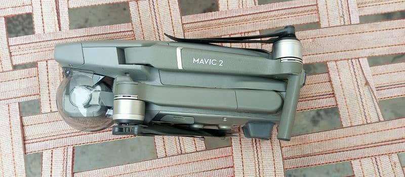 DJI drone camera mavic 2 pro 1 controller 1 battery with box 0