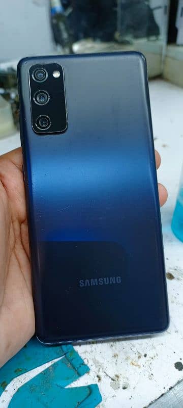 samsung S20 FE 5G ( non pta ] 4