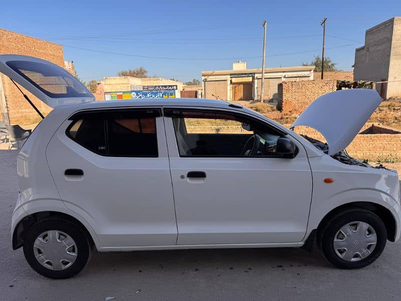 Suzuki Alto 2021 10