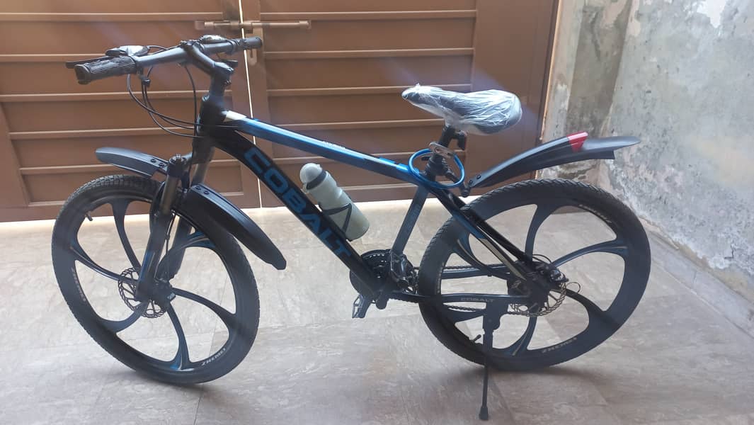 Cobalt 26 inch blue cycle 3