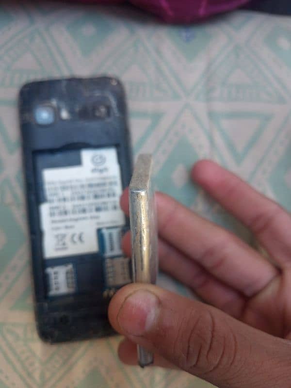 jazz digit mobile phone only for parts 3