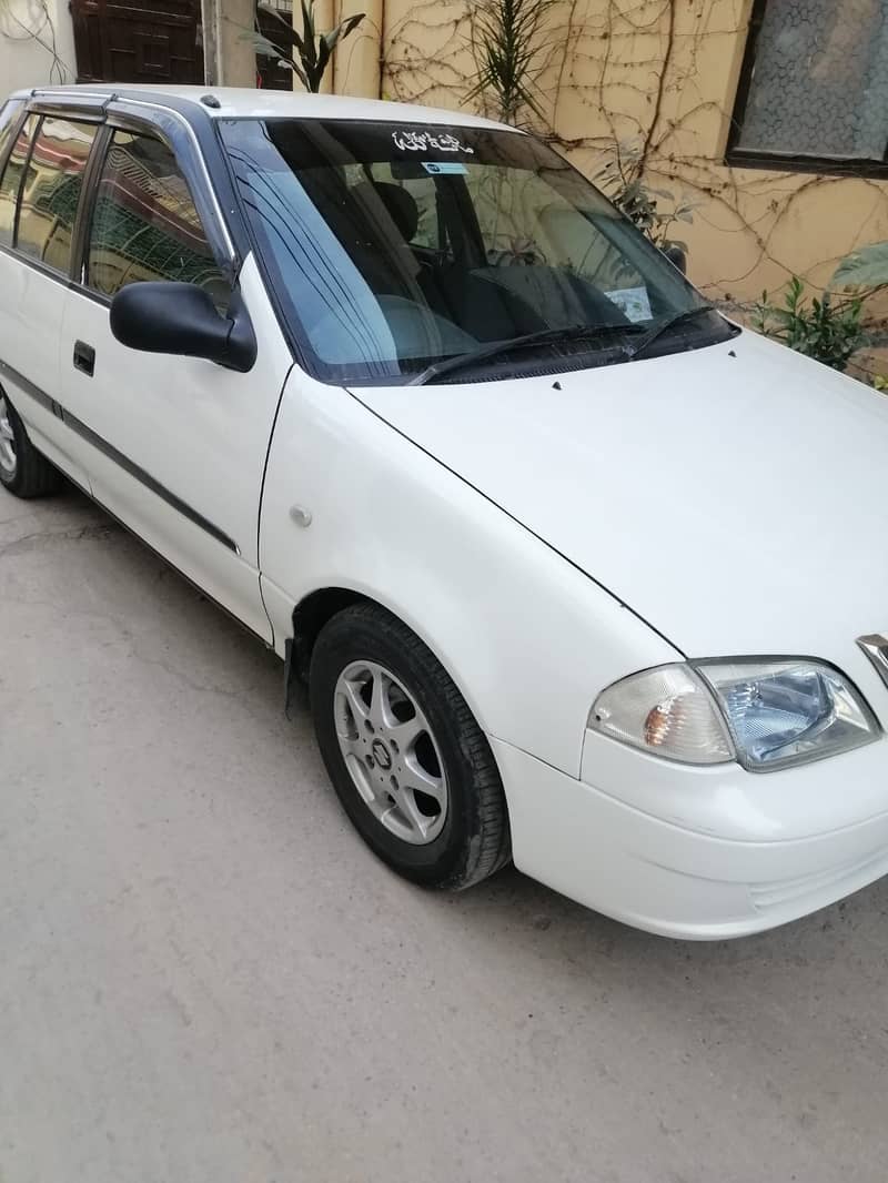 Suzuki Cultus 2016 2