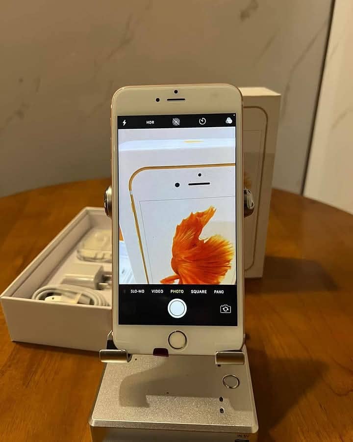 iphone 6s plus 128gb my whatsapp number 03405184073 1