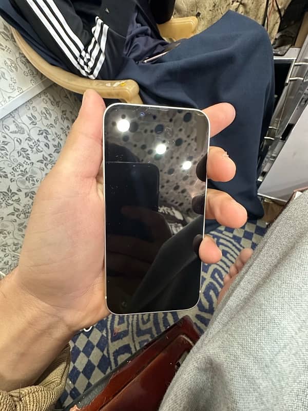 iphone 13 mini icloud  256Gb 100 health 10/10 condition 7