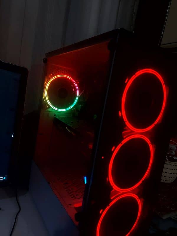 Intel Core I7 4790 And Rx 580 8gb Gaming Pc 1