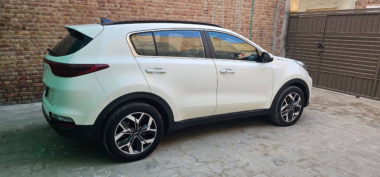 KIA Sportage 2022 6