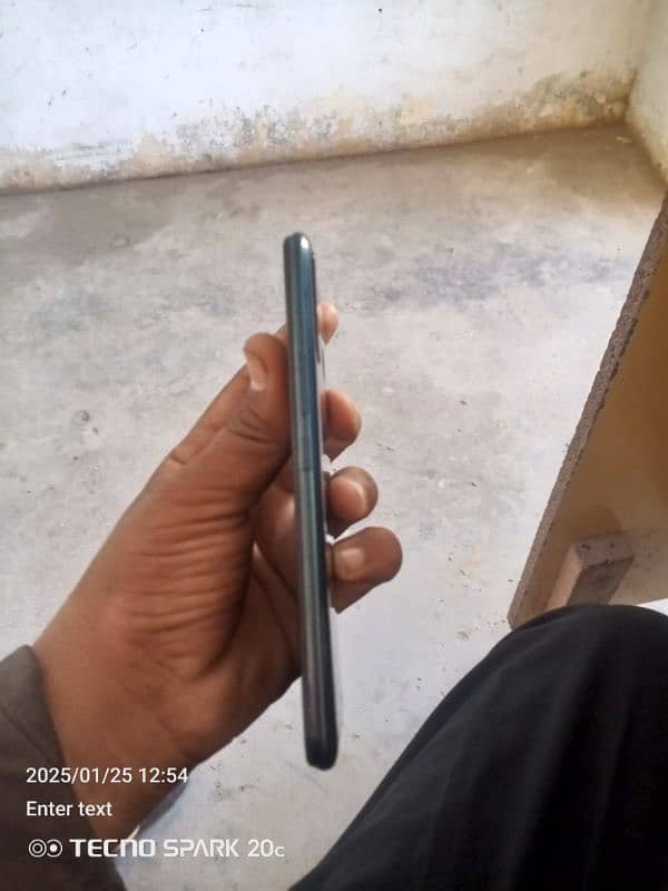 Infinix hot 8 18