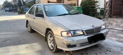 Nissan Sunny 2001