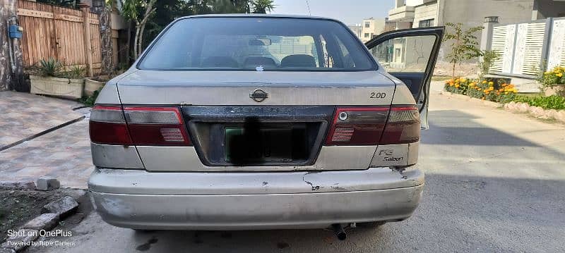 Nissan Sunny 2001 3