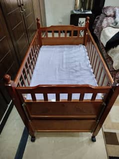 baby cot