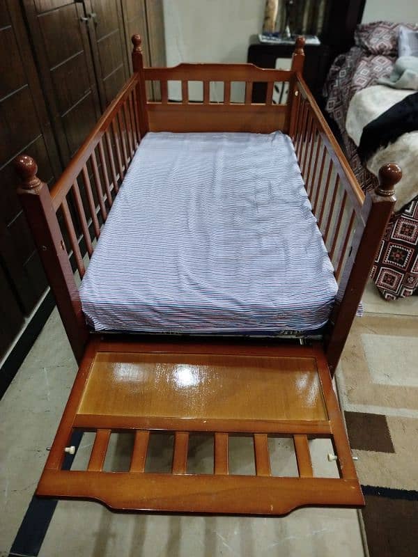 baby cot 3