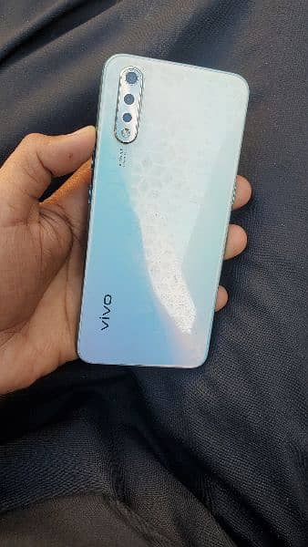 vivo s1 4