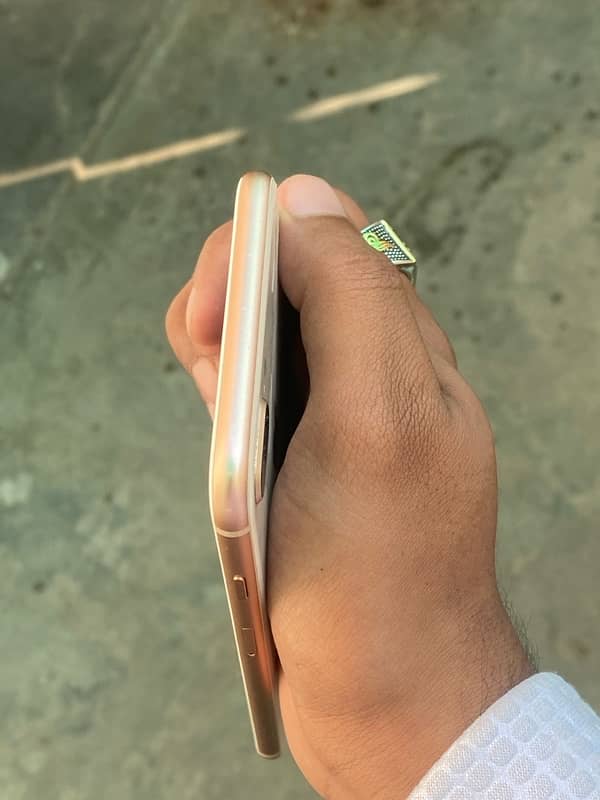 iPhone 8Plus (PTA Water Pack) (Urgent sale) 4