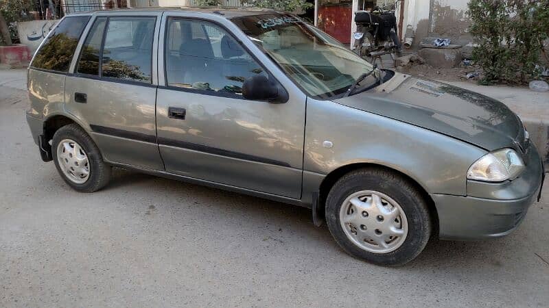 Suzuki Cultus VXR 2013-14 7