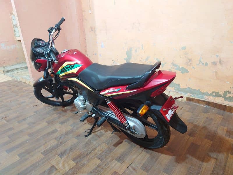 Honda cb 125f 2023 1