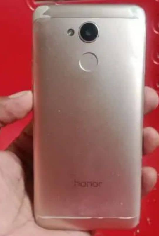 Honor Y6S. . 1