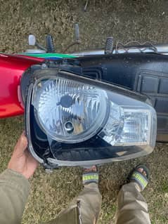 Alto 100 % original head light need repair