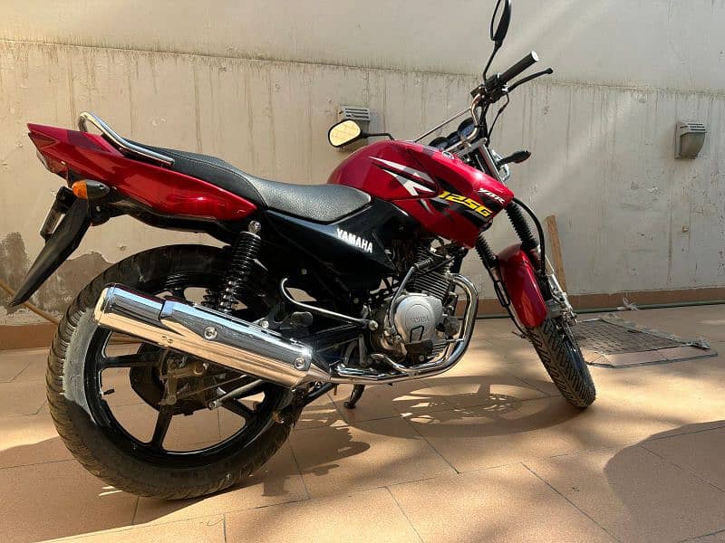 Yamaha YBR 125G (Just like New) 2