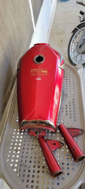 HONDA 125 EXCELLENT CONDITION 6