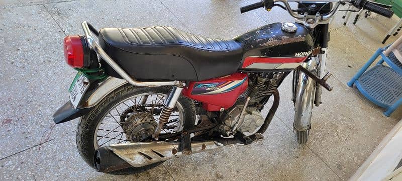 HONDA 125 EXCELLENT CONDITION 8