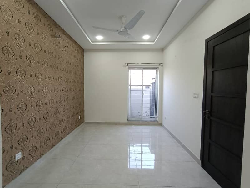 5 Marla Facing Park Brand New House For SALE In Johar Town Super Hot Location 4