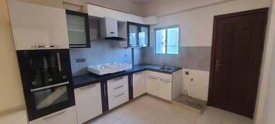 Defence phase 8 . flat like new 4th floor 400 yards project 3 bedrooms for rent