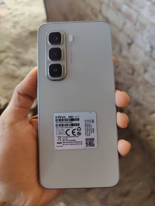 Infinix hot 50 pro 1