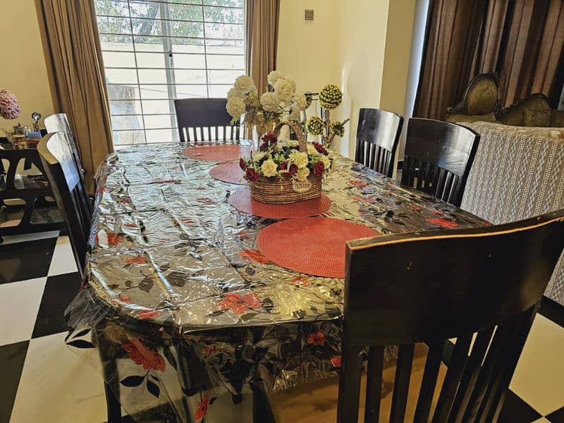 6 seater Solid Dining Table with Chairs 4