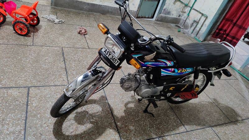 honda cd 70       2023/2024 2