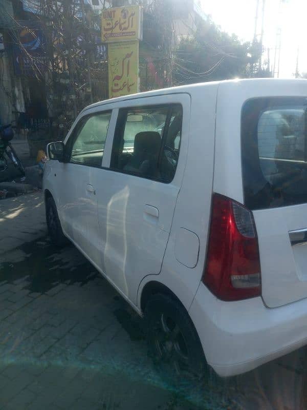 Suzuki Wagon R 2019 3