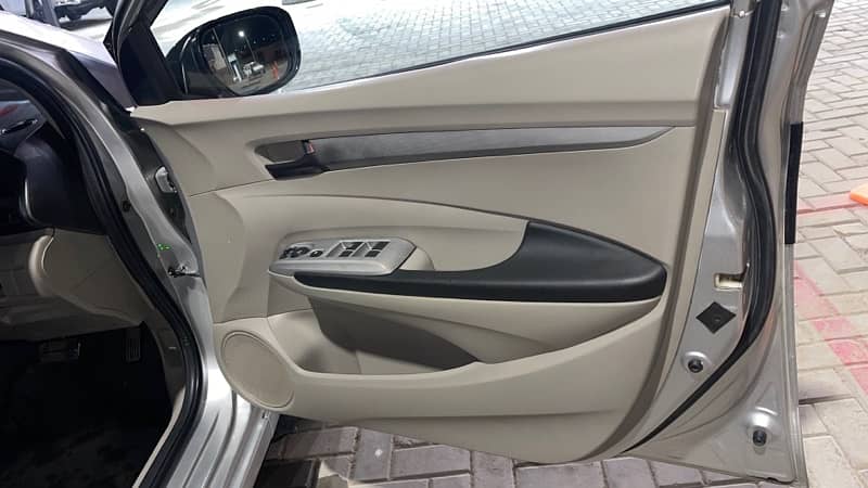 Honda City IVTEC 2009 14