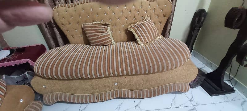 7 seaters sofa with good foam condition 1