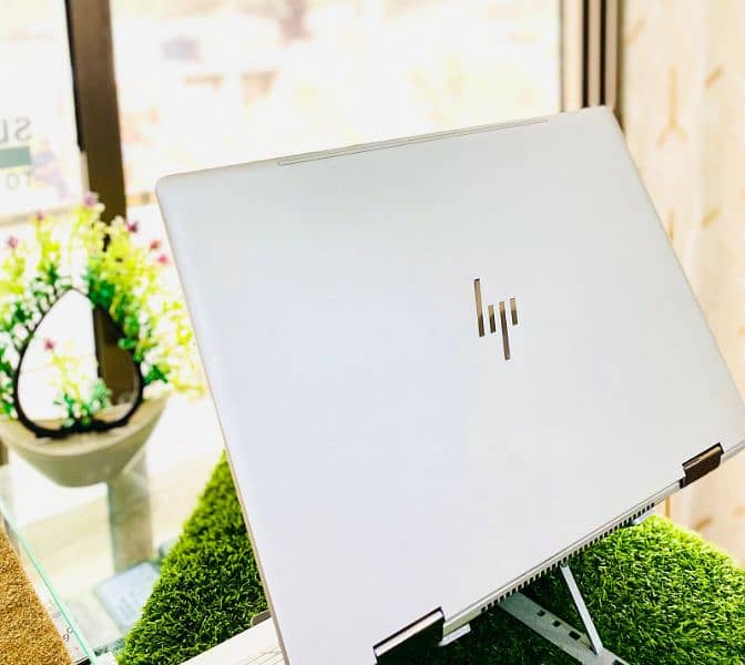 HP ENVY x360 5