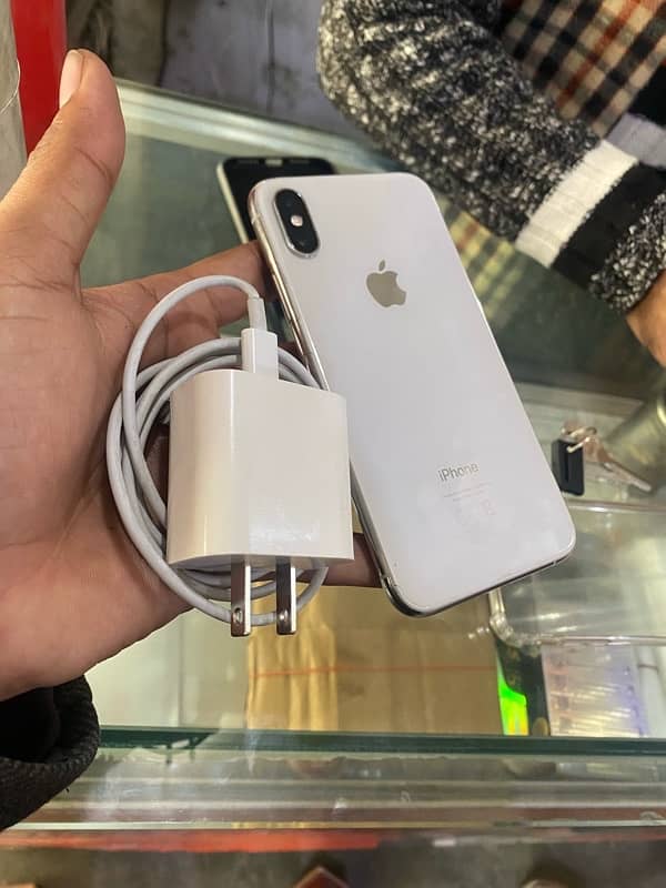 I phone xs pta 256gb total genuine 4