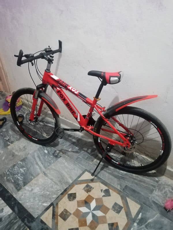 Gear cycle Hy only 2 month used hy Whatsapp number 03161549174 0