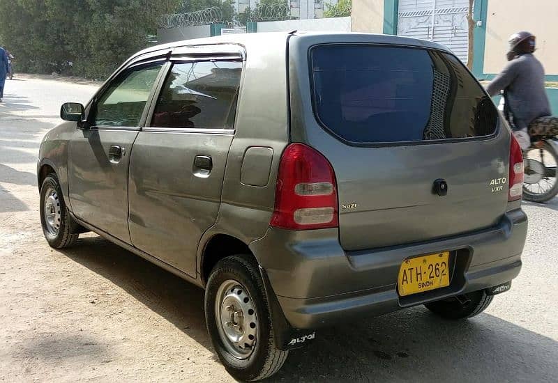 Suzuki Alto 2010 4