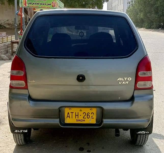 Suzuki Alto 2010 11