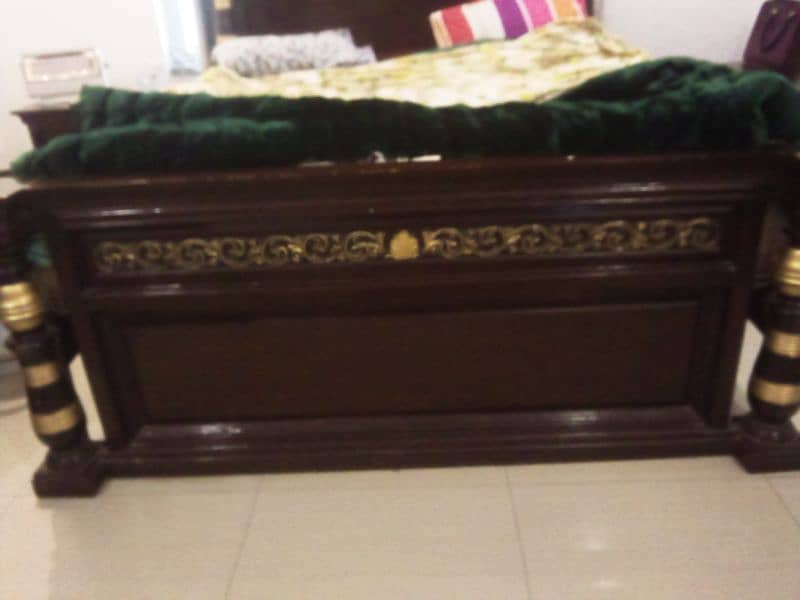 King Size Wooden Bed 2