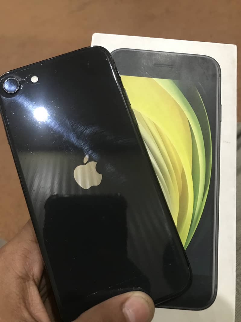 Apple iPhone SE 2020 non PTA +92 3055369438 0