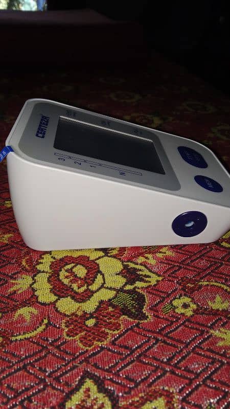 Blood pressure monitor BM-400 3