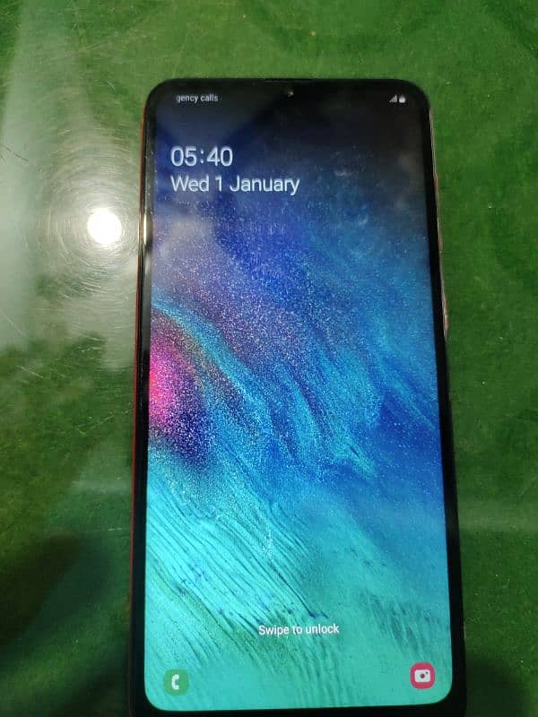 Samsung Galaxy a20 used phone 1