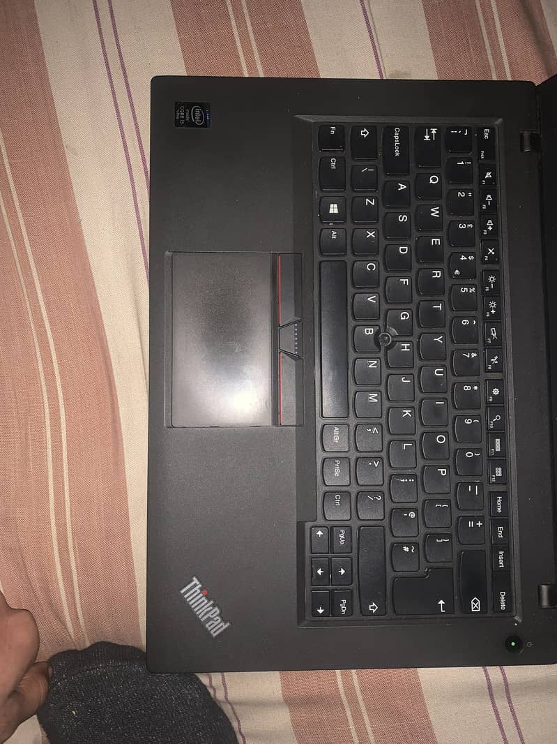 Lanovo core i5 5gn 4gb ram 128gb ssd hard drive 6