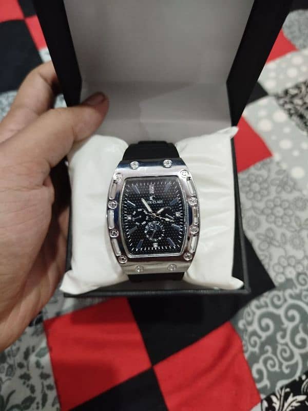 Brand New Watches with boxes delivery all over Pakistan 3