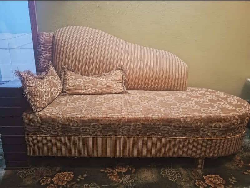 Sofa Set with Dewan 0