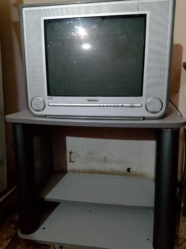 Nobel Used TV and Tarali 2