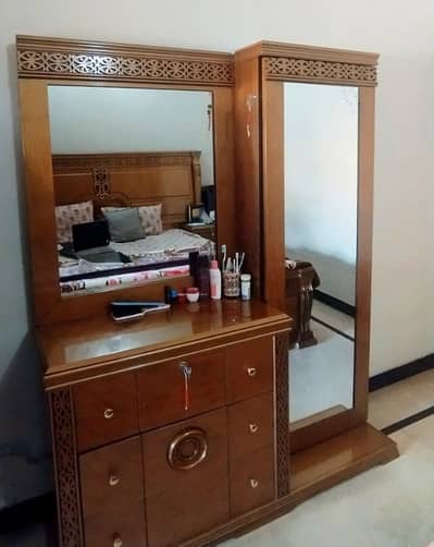 Bed set wooden Golden 10/10