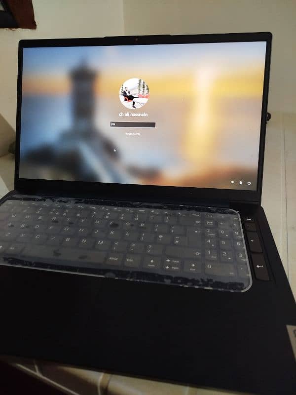 LENOVO LAPTOP 10/10 FOR STUDENTS 0