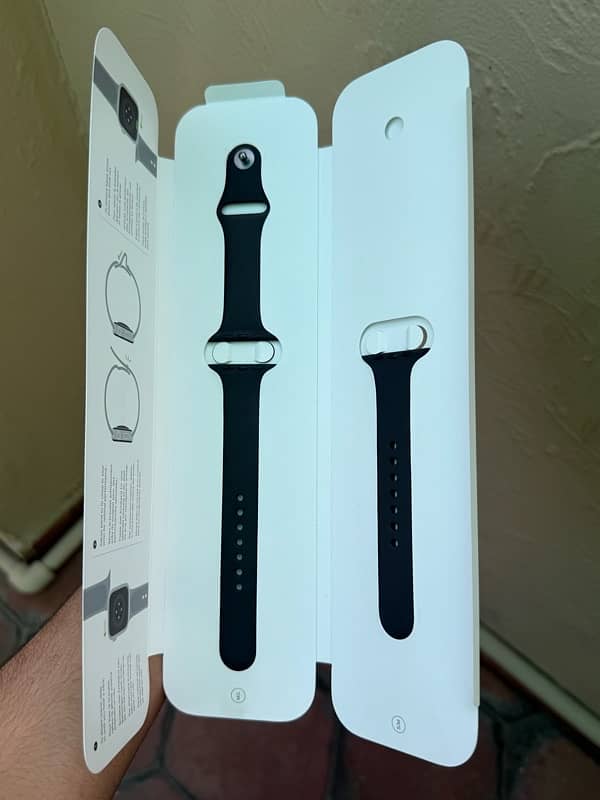 Apple Watch Series 8 45MM Midnight 3